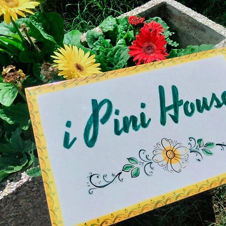 I Pini House Villa Magione Luaran gambar