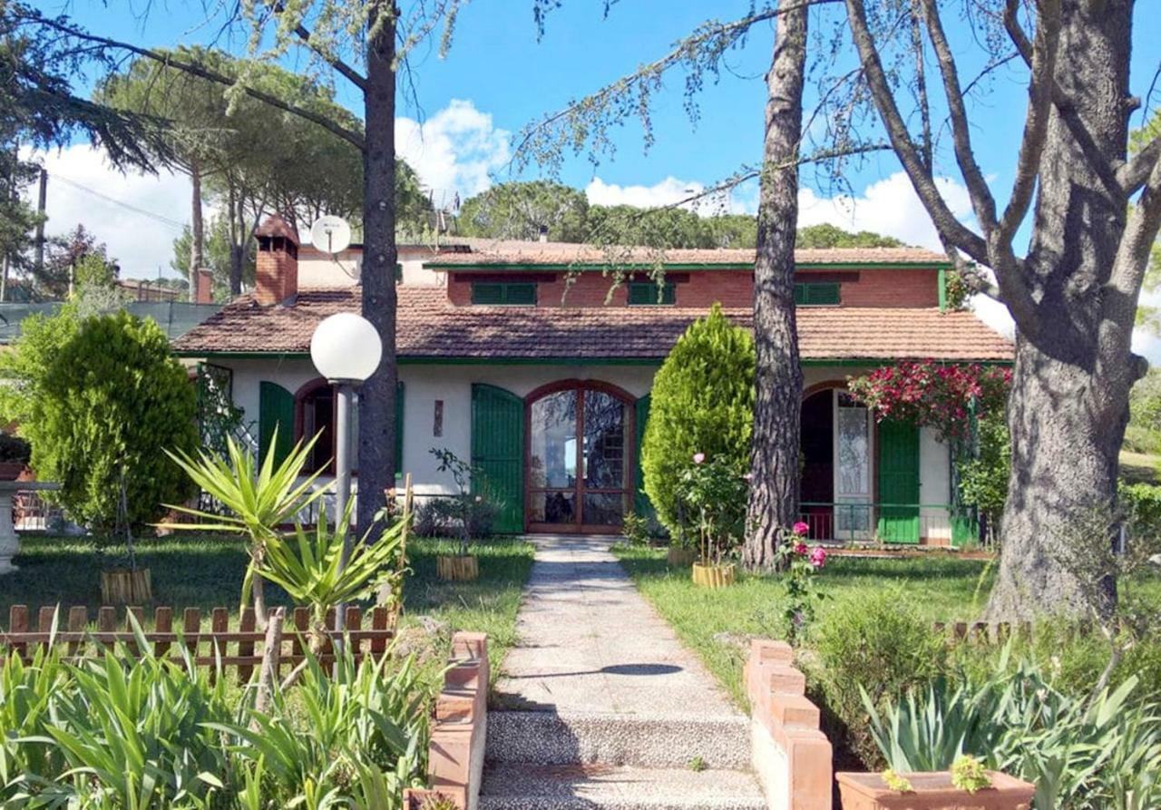 I Pini House Villa Magione Luaran gambar